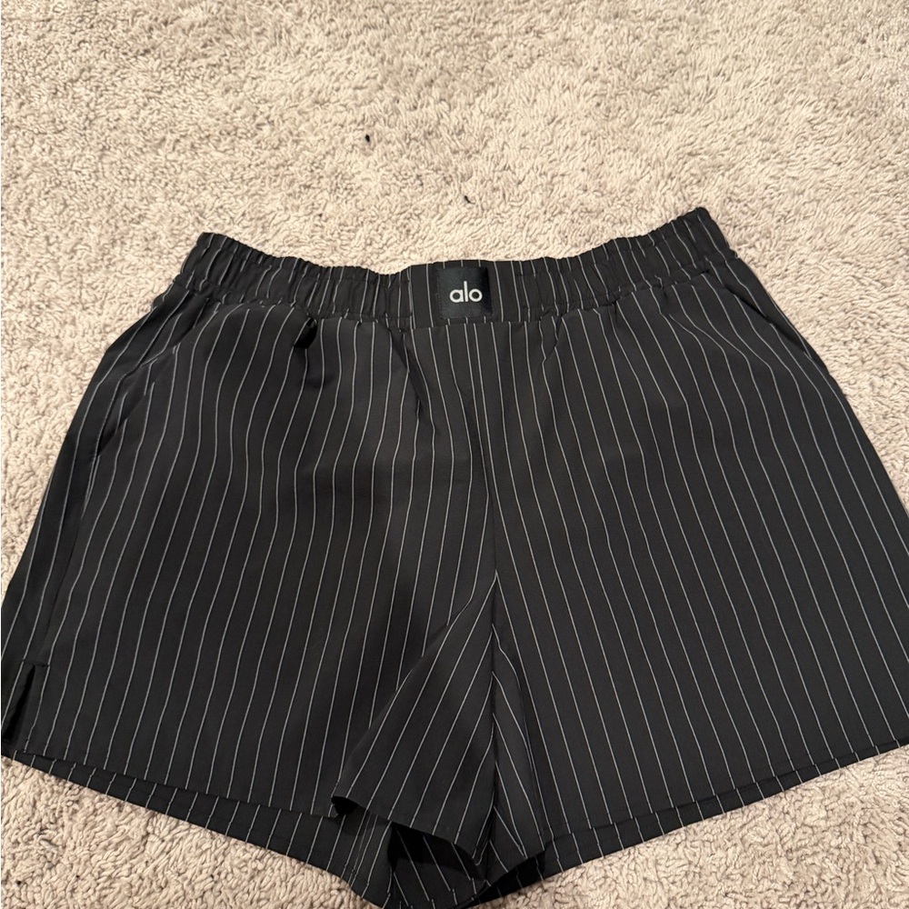 ALO Yoga Women's Black and White Striped Athletic Shorts